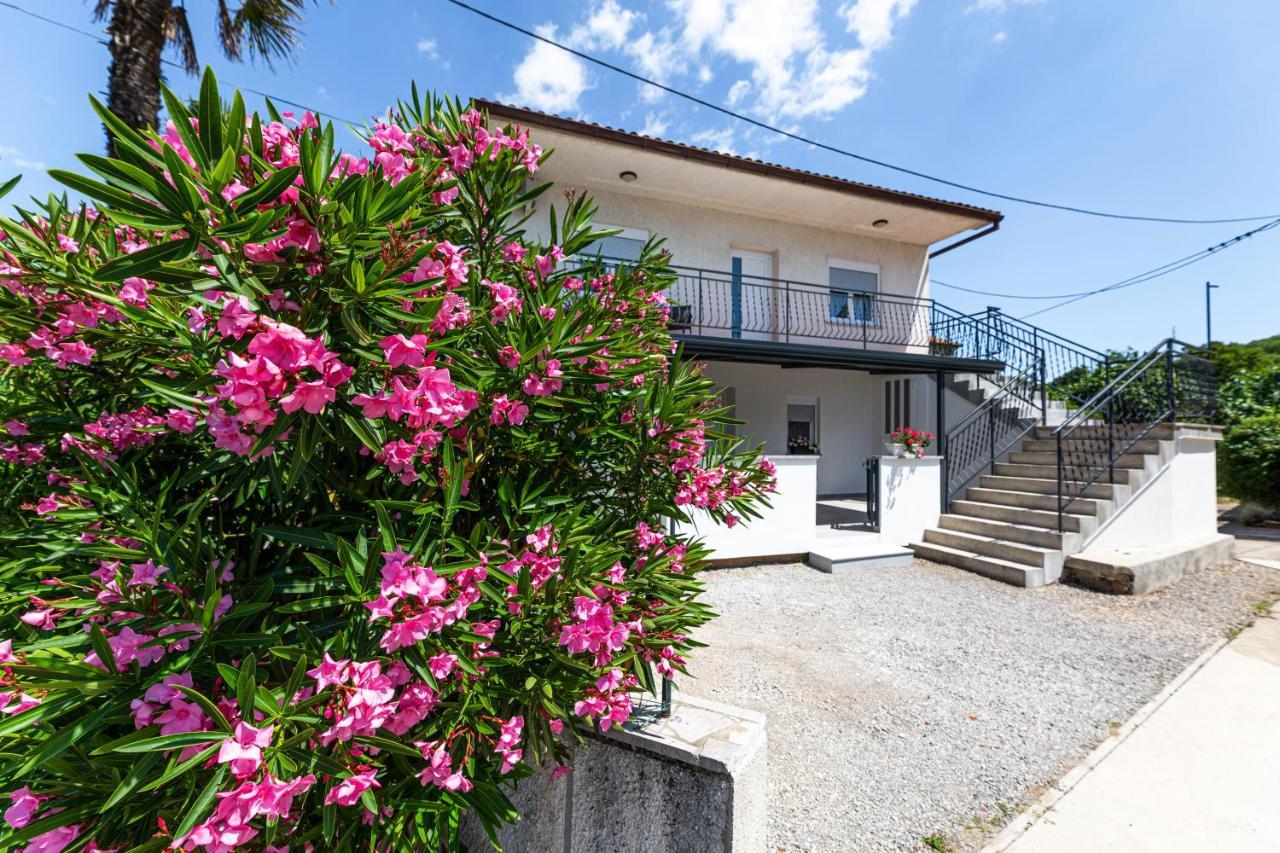 Apartment Miko Sveti Ivan Dobrinjski Exterior foto